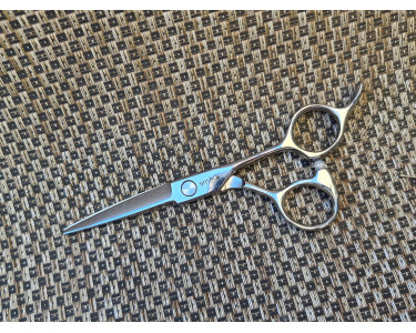 Yoshi 5.5" Crane scissor Japan made.