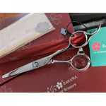 SAKURA XBS600 Rating star:★★  Scissors are handmade, 6" scissor