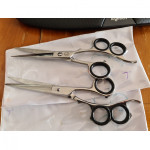 Blue Minx 7" blade with small finger holes