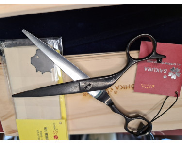 VGB625 Black Damascus 6.25" Scissor very nice!